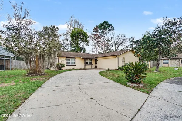 8374 CHESSMAN CT