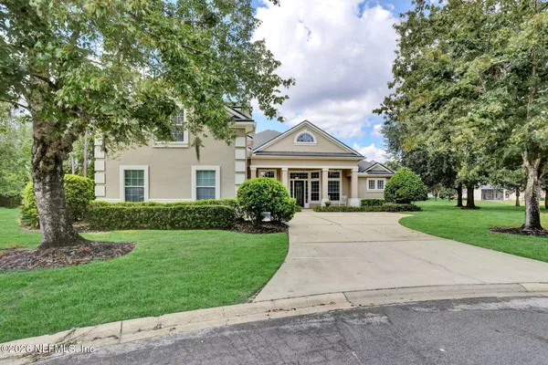 808 RESTON CT