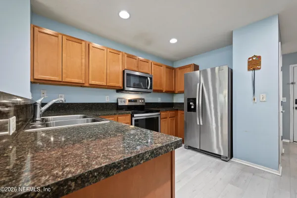 228 MICHELANGELO PL
