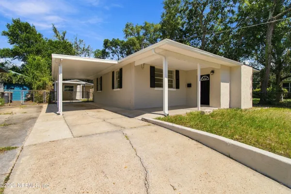5133 PALMER AVE