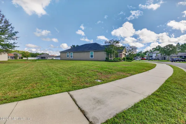 15457 BAREBACK DR