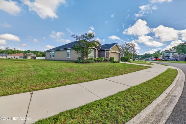 15457 BAREBACK DR
