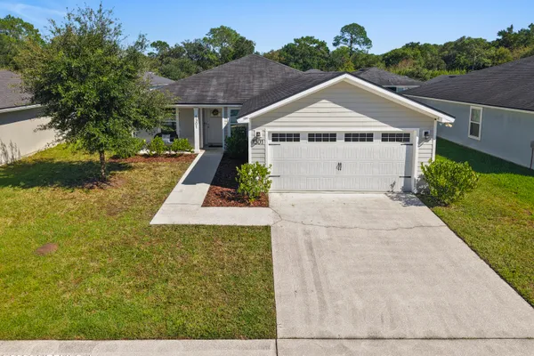 1301 SARAHS LANDING DR