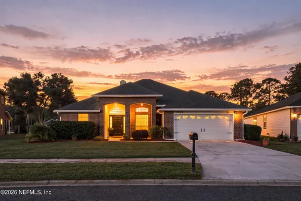 1747 CHATHAM VILLAGE DR