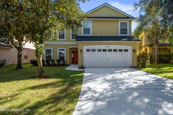 1433 BLUE SPRING CT