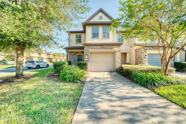 7030 BERRYBROOK DR