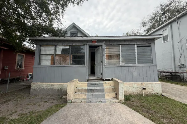 1486 WINDLE ST
