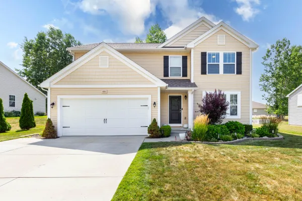 635 ROCKWAY DR