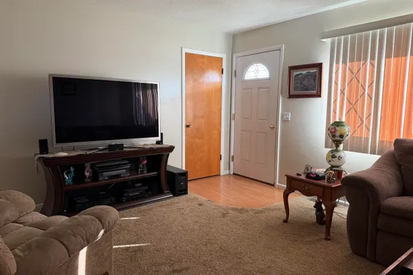 450 COLLEGE PARK DR