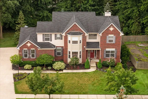 1338 COACH HOUSE LN