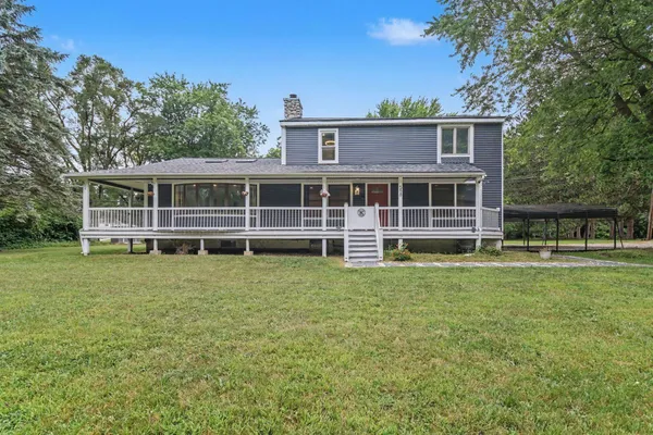 558 W CLARKSTON