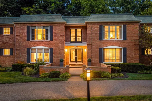 1750 TIVERTON RD