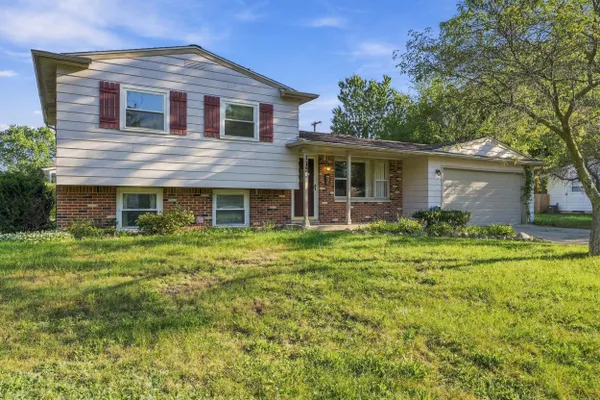 112 OVERBROOK DR