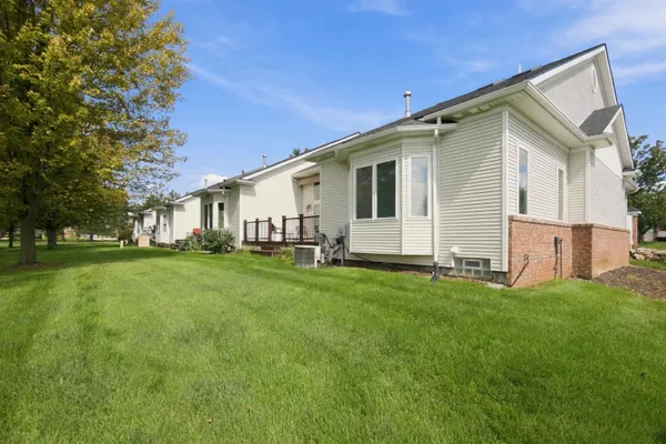 10176 CLARKSHIRE CT