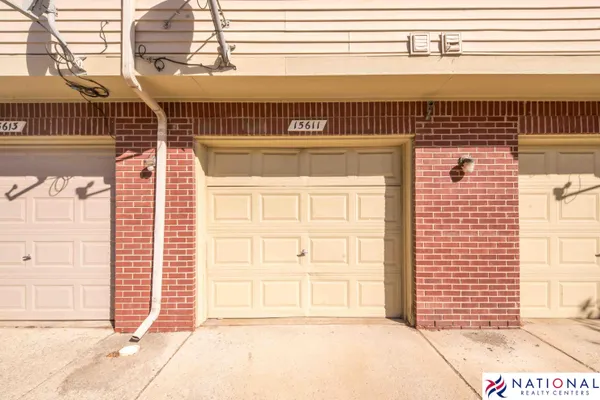 15611 STONE CROSSING DR