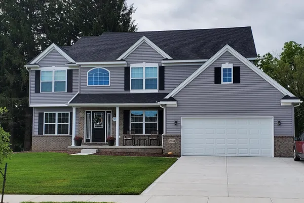3200 APPLE BLOSSOM WAY