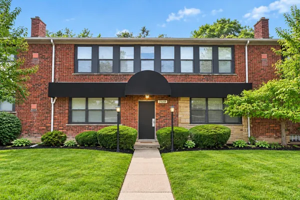 25749 WOODWARD AVE 106