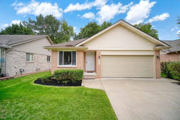 36457 BLACK OAK