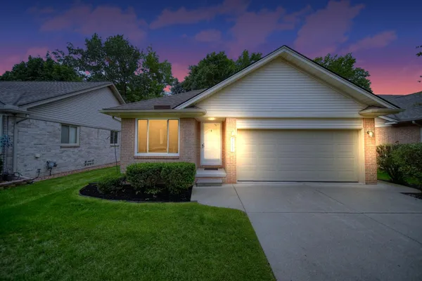 36457 BLACK OAK