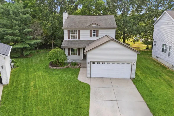 608 HERITAGE CIR