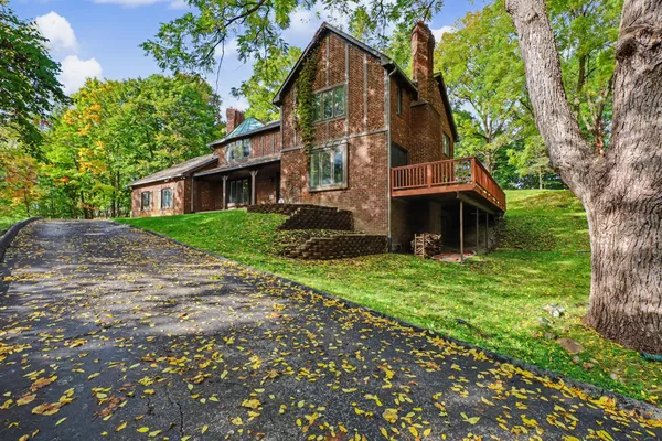 27155 DRAKE RD