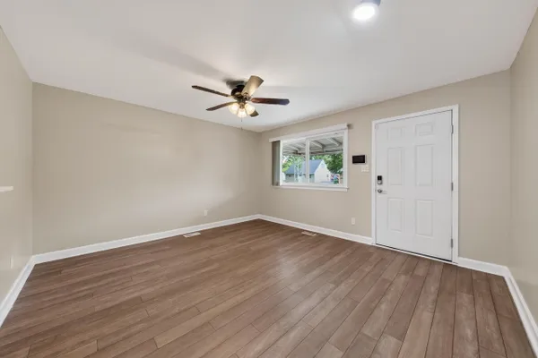 1260 CANDLEWOOD LN