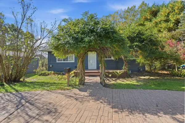 8499 HURON RIVER DR
