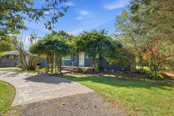 8499 HURON RIVER DR