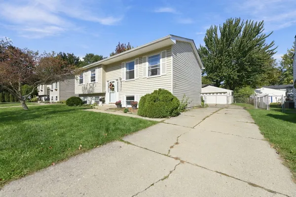 44478 ALBERT DR