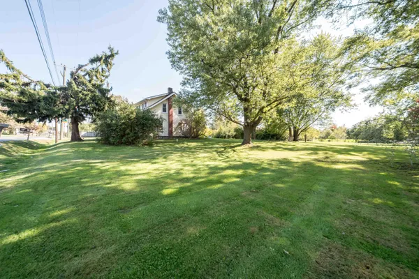 9296 SIX MILE RD