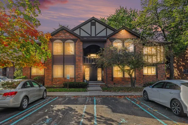29233 WELLINGTON CT 61