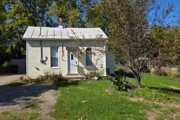 161 OKEMOS ST