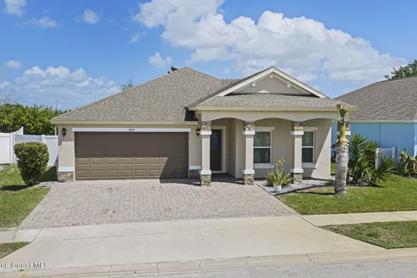 3901 BRANTLEY CIR
