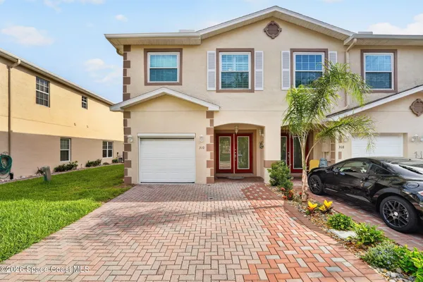 310 KING NEPTUNE LN B-6