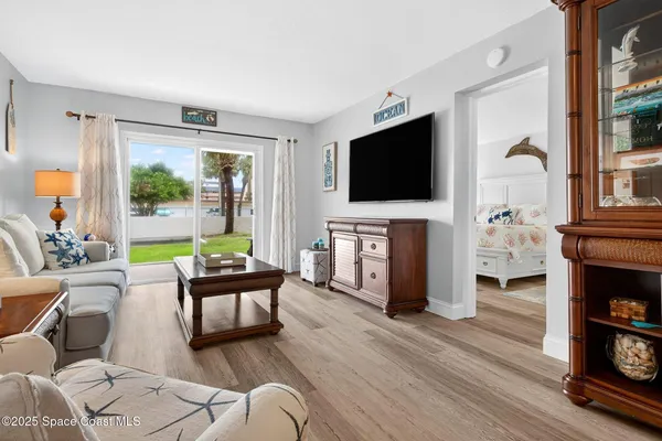 383 N ATLANTIC AVE 105