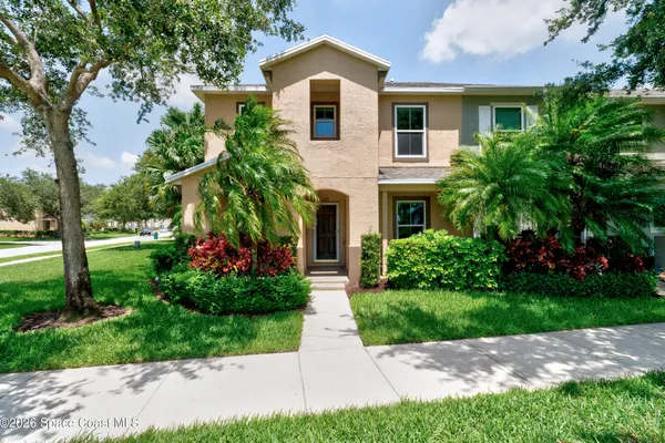 1670 POINTE W WAY