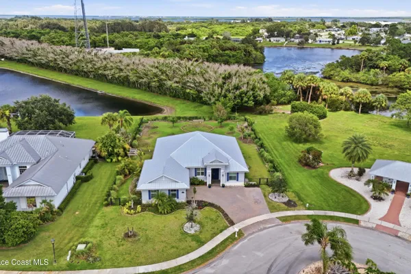 108 SNOWY EGRET WAY