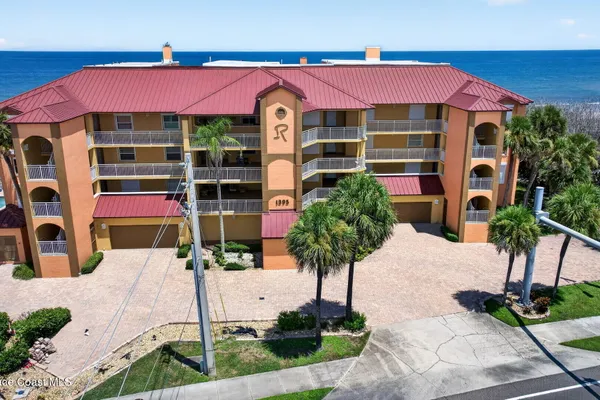 1395 HIGHWAY A1A 304