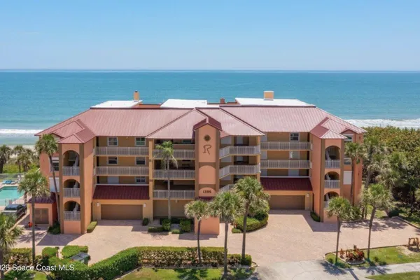 1395 HIGHWAY A1A 302