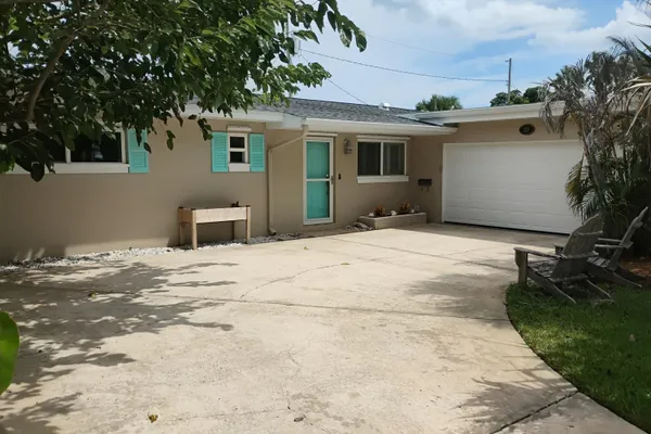 225 JASON CT