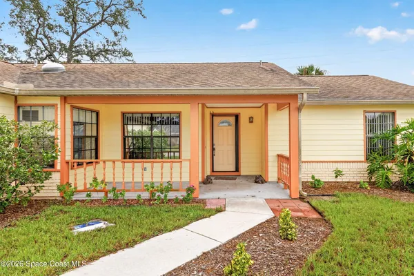 2265 HICKORY DR