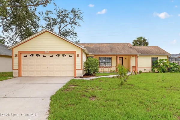 2265 HICKORY DR
