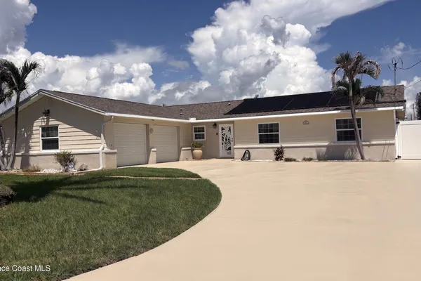 328 CARMINE DR
