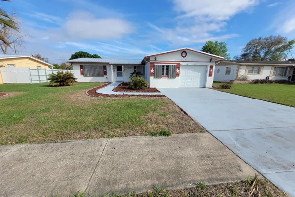 3380 WESTWOOD DR