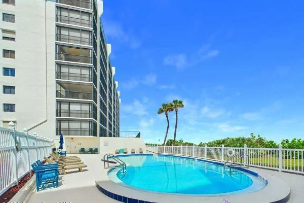 1125 HIGHWAY A1A 602
