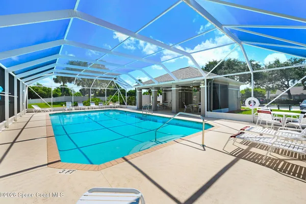 2180 SPRING CREEK CIR