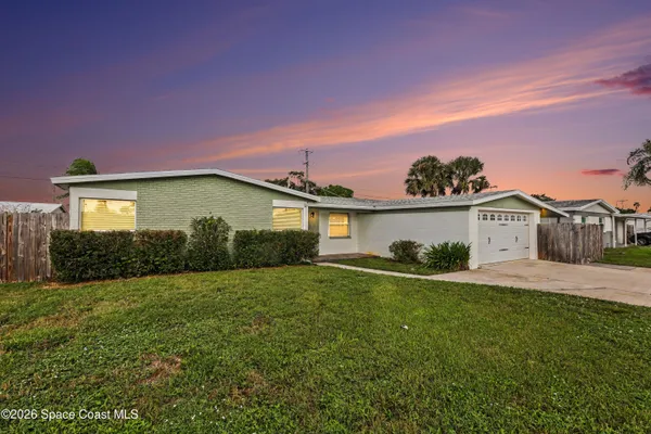 915 WAIKIKI DR