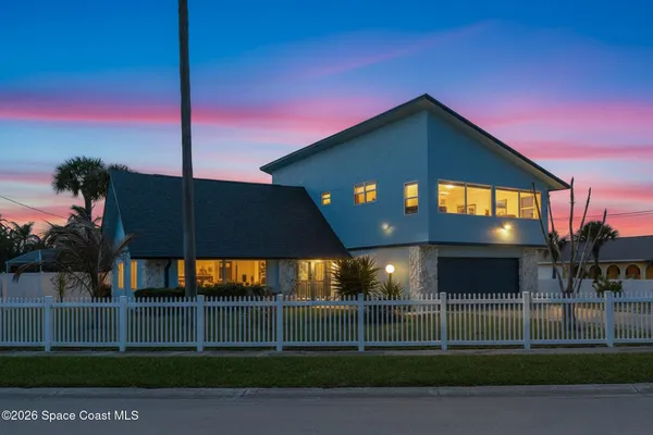 397 HARBOR DR