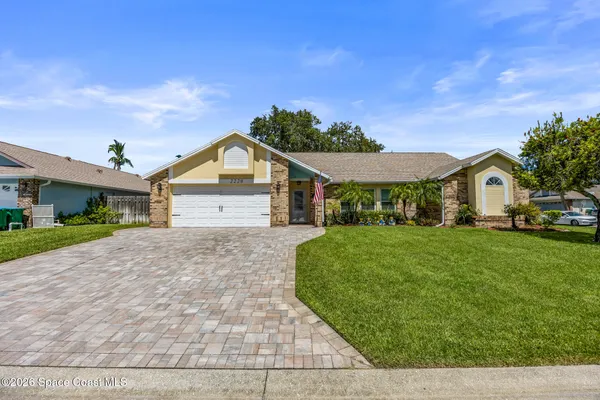 2220 PLANTATION DR