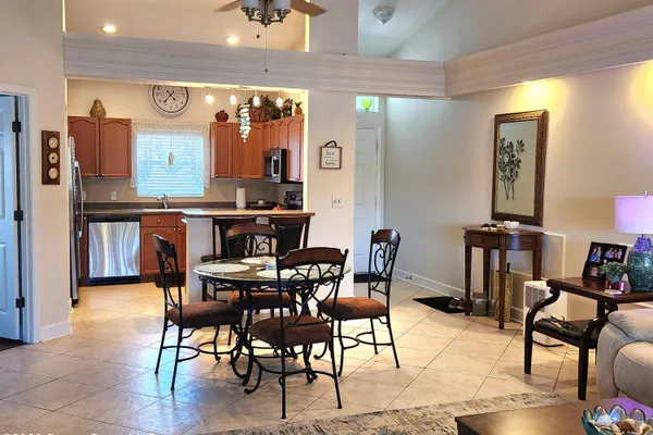 140 PORTSIDE AVE 205